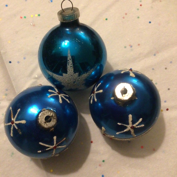 Blue and Coral Vintage Ornaments - Picture 3 of 5